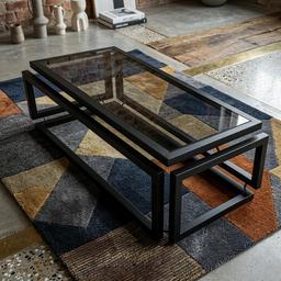 Atlas Geometric Table